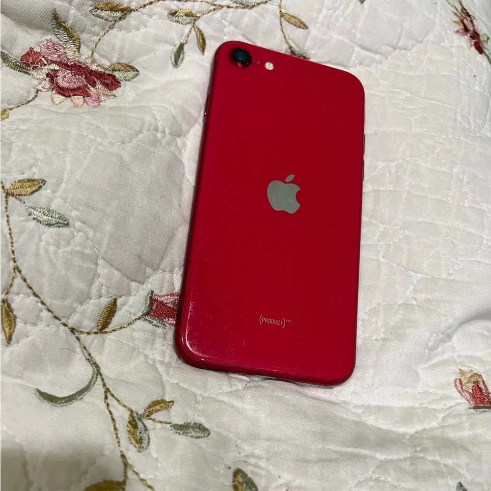 iPhone SE (2020) Red A2275 For Parts
